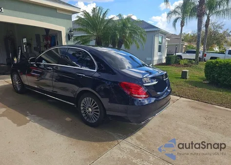 2015 Mercedes-Benz C 300 4Matic from USA, damaged, VIN 55SWF4KB5FU014001